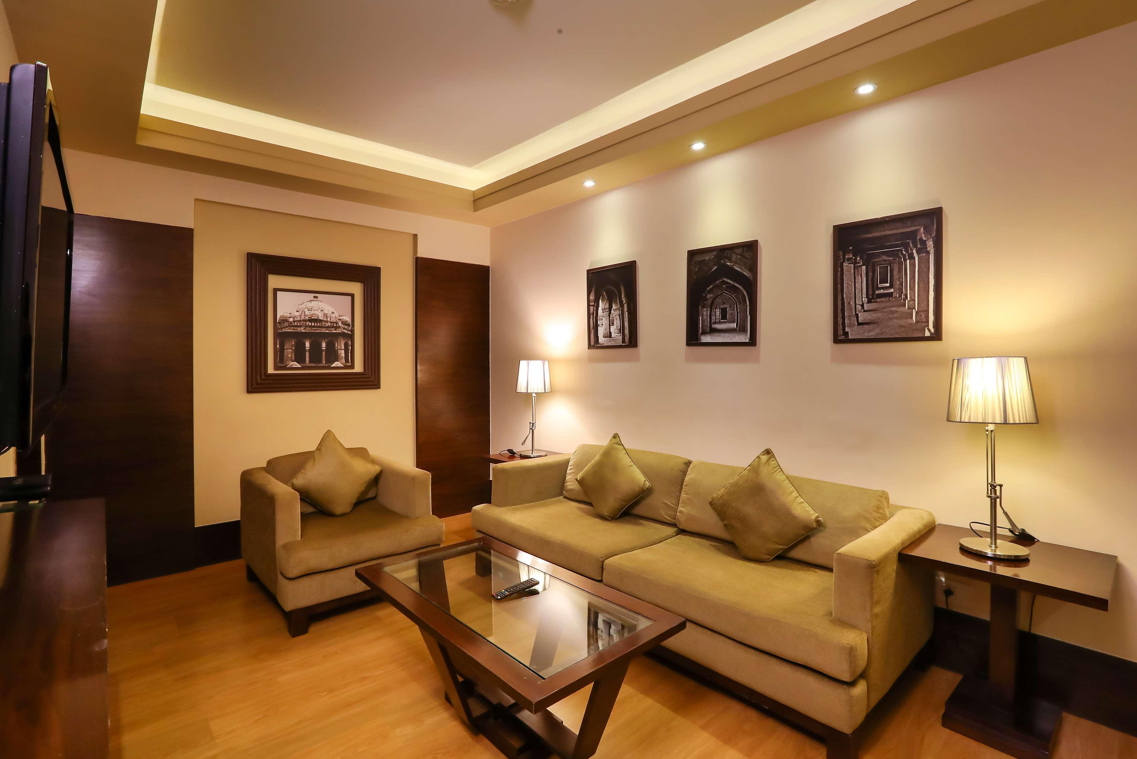 Radisson Blu Centre Chennai