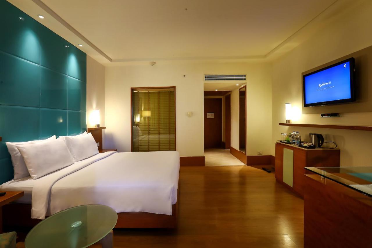 Radisson Blu Centre Hotel 5*