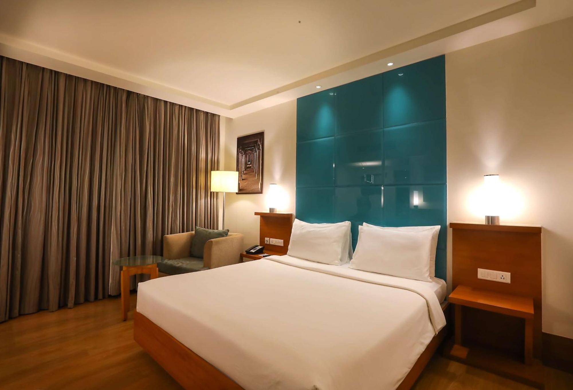 Radisson Blu Centre 5* Chennai