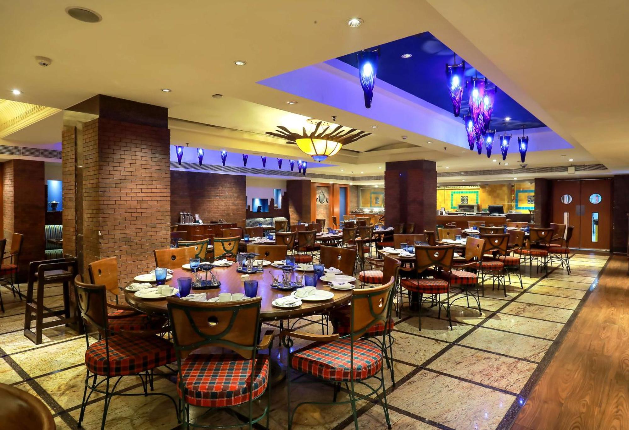 Radisson Blu Centre Hotel Chennai